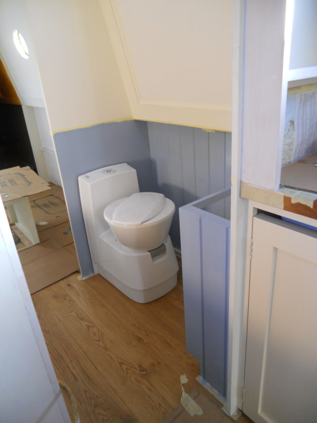 Harris & Watson Narrowboat Build Bathroom