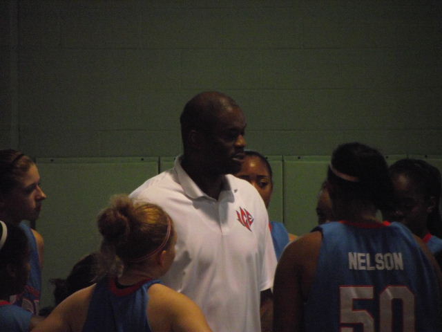 Taryn Griffey Basketball