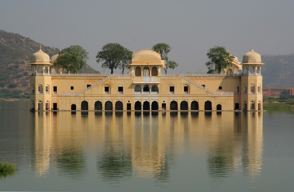 Places to Visit in Jaipur, Rajashtan: Jal Mahal - Jaipur - www