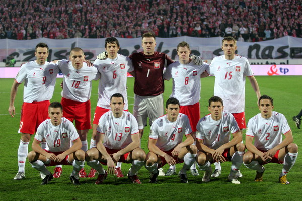 Poland Soccer Team Road To Euro 2012 | The Power Of Sport and games