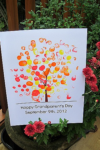 Make It Handmade: More Grandparent Handprint Printables