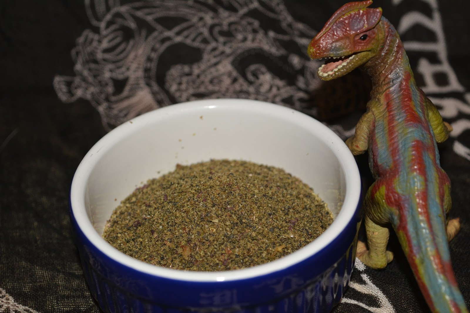 solid gold seameal for dogs