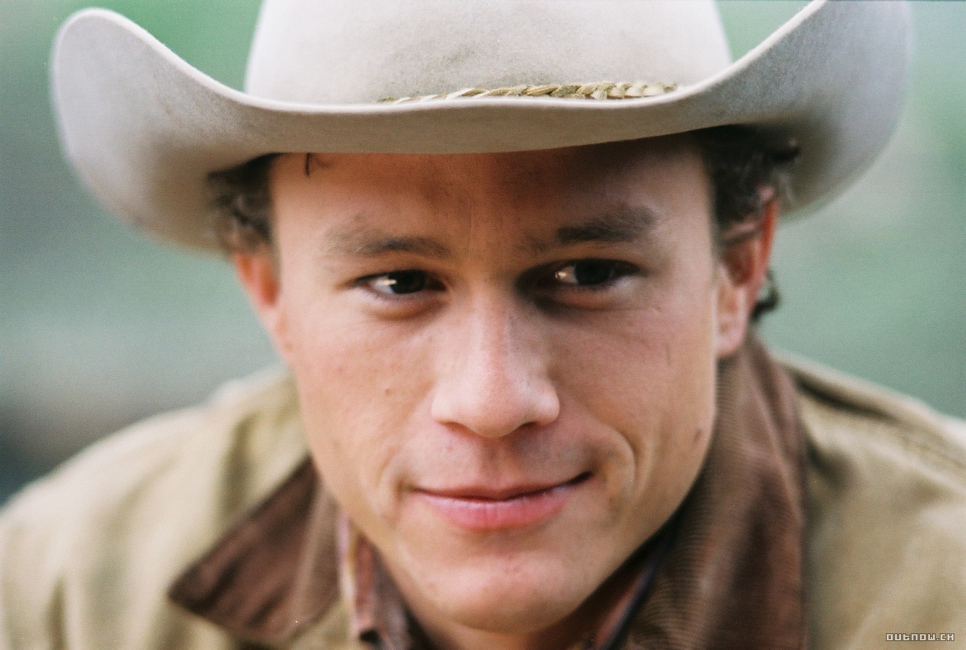 http://2.bp.blogspot.com/-usQMsNB-_9Q/T7PqZznqFNI/AAAAAAAAMyE/8wHW8Vj2Z78/s1600/1+heath_ledger+(2).jpg