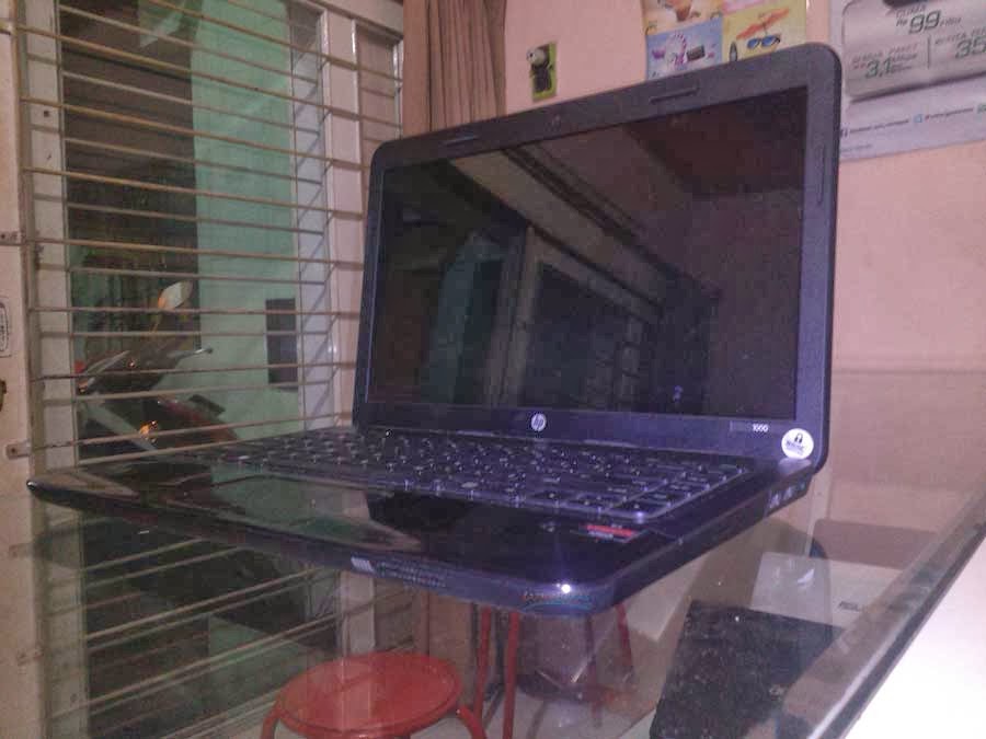 Laptop Bekas HP 1000