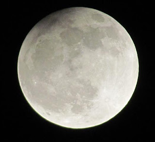 Partial lunar eclipse Partial lunar eclipse