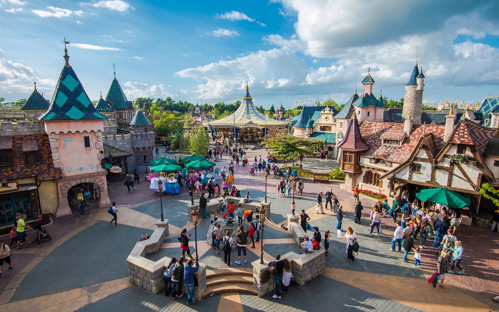 A Parisian View of Fantasy.