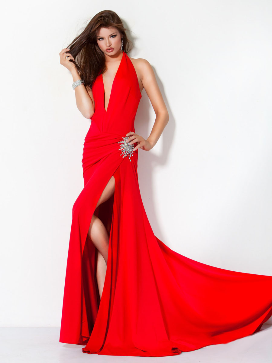 Sheng Yuan Blog How to Accessorize the Long Red Dress?