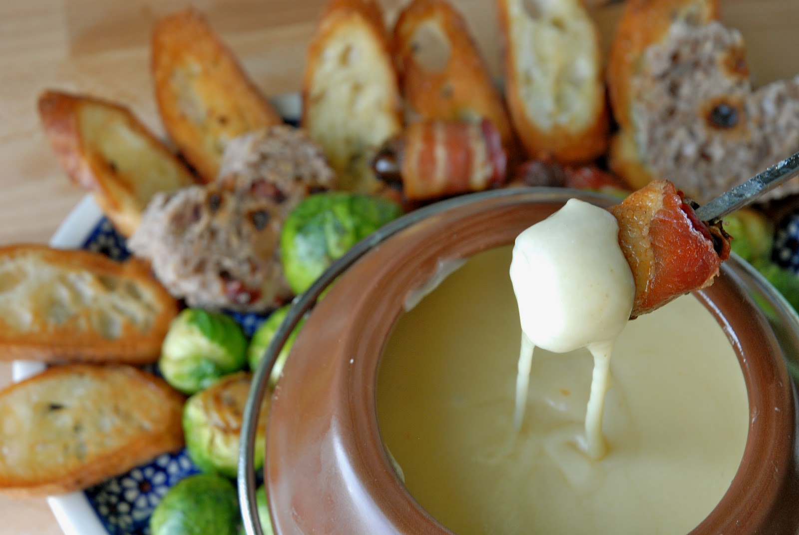 Fondue Me r/FoodPorn