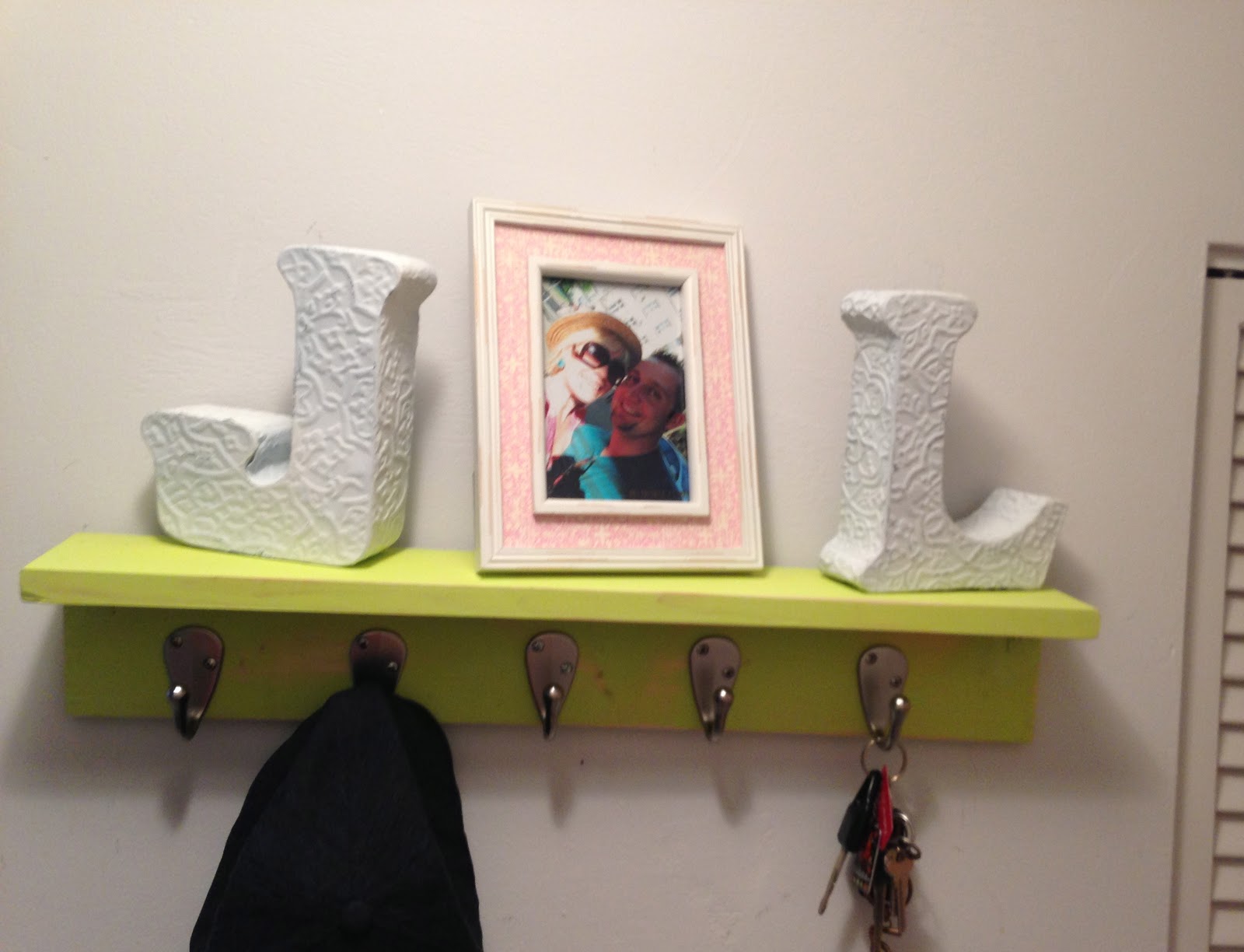 DIY Key Rack with Shelf Ms. Blonde Bangs