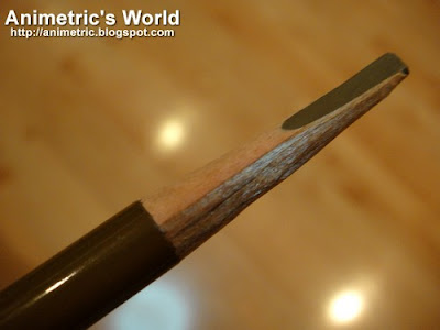 Shu Uemura Hard Formula Eyebrow Pencil in Hard 9 Walnut Brown