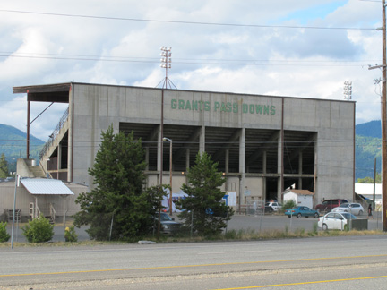 Grants pass downs casino