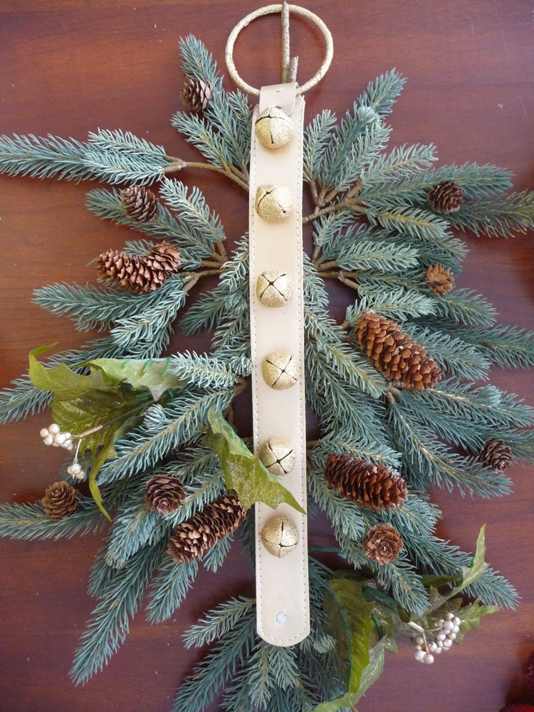 The Wool -N- Button: Recycled Christmas Decorations- Sleigh Bells