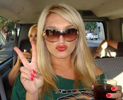 Blogs Insights: Brooke Hogan Peta Naked |Photo|Pictures|Photos