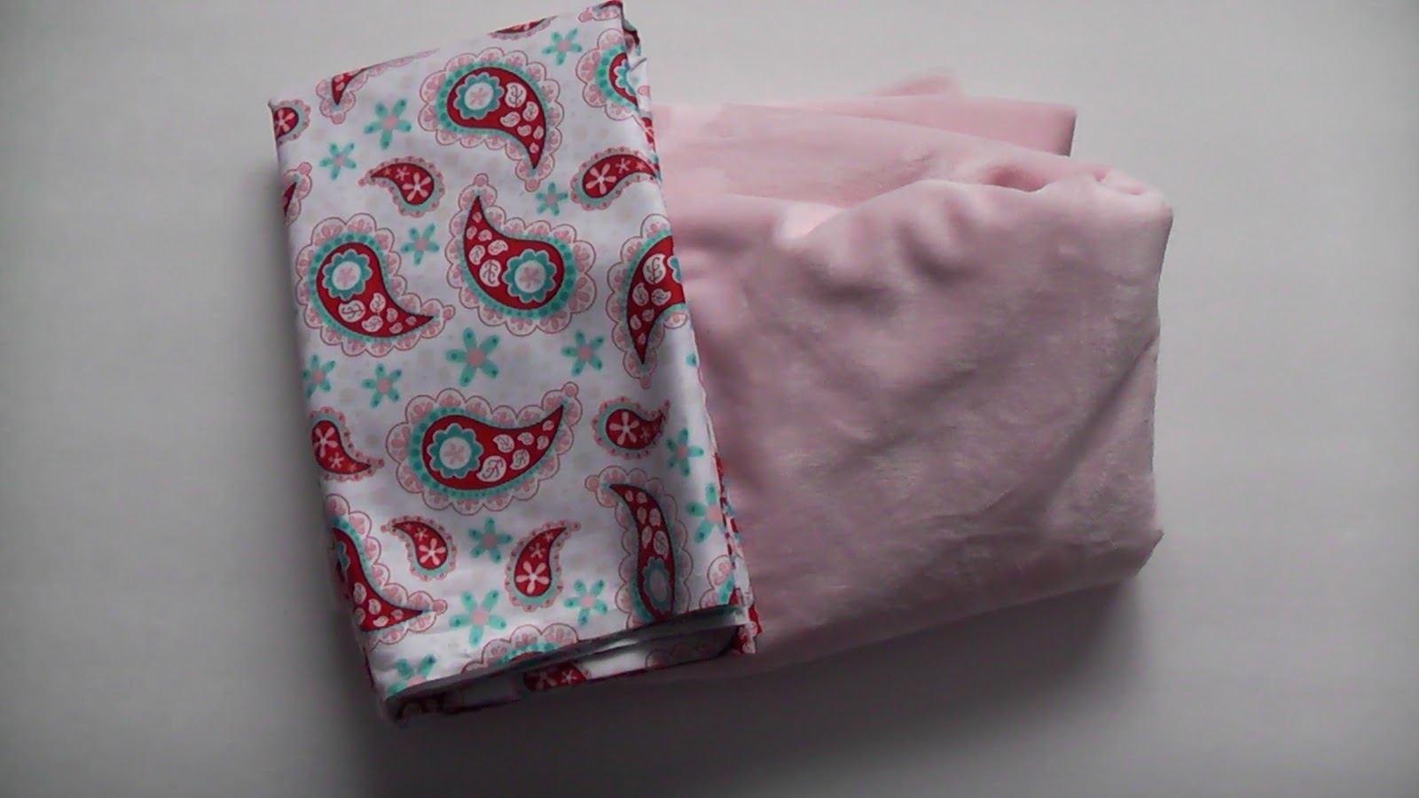 Sew Fantastic Baby Car Seat Cover tutorial