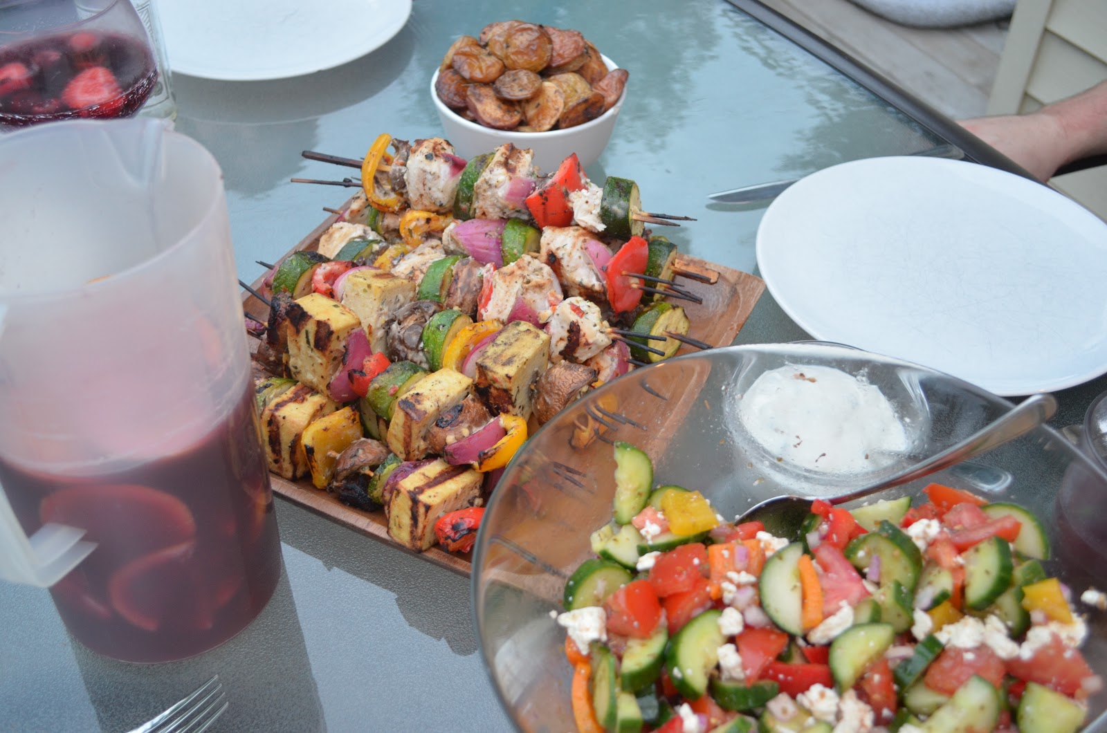 Live Eat Smile greek bbq and fruity sangria recipe