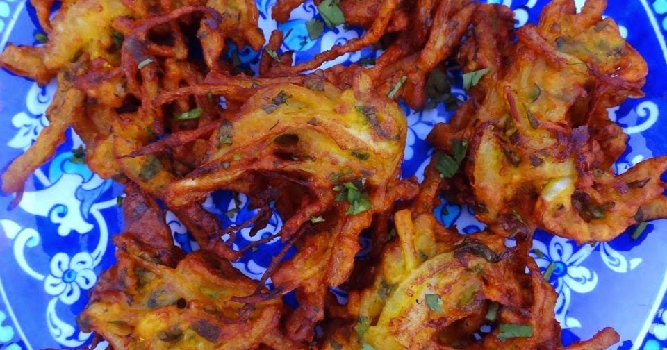 Scrumpdillyicious Madhur Jaffrey's Onion Bhajias