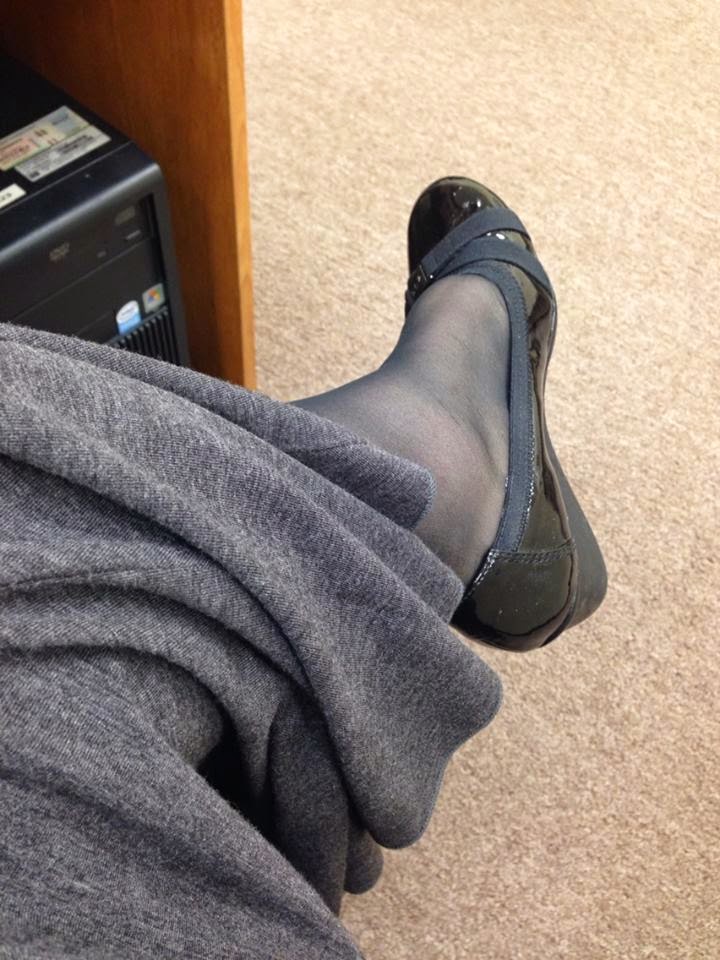 Menopausal Moms of Kentucky When did pantyhose go out of style?