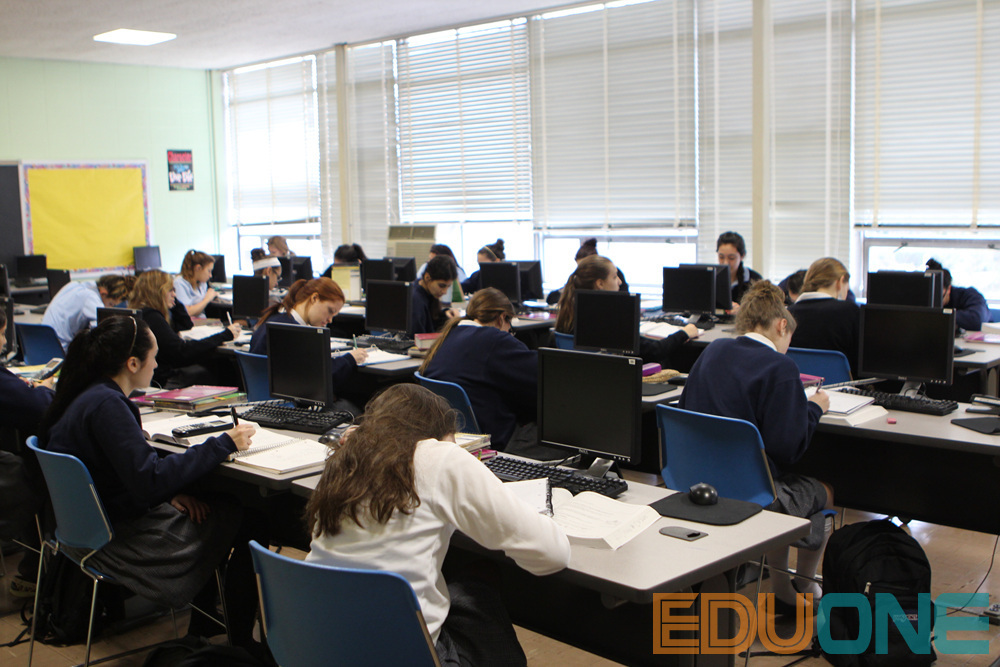 [//Boarding school] Maria Regina High School (Hartsdale, New York) EduOne