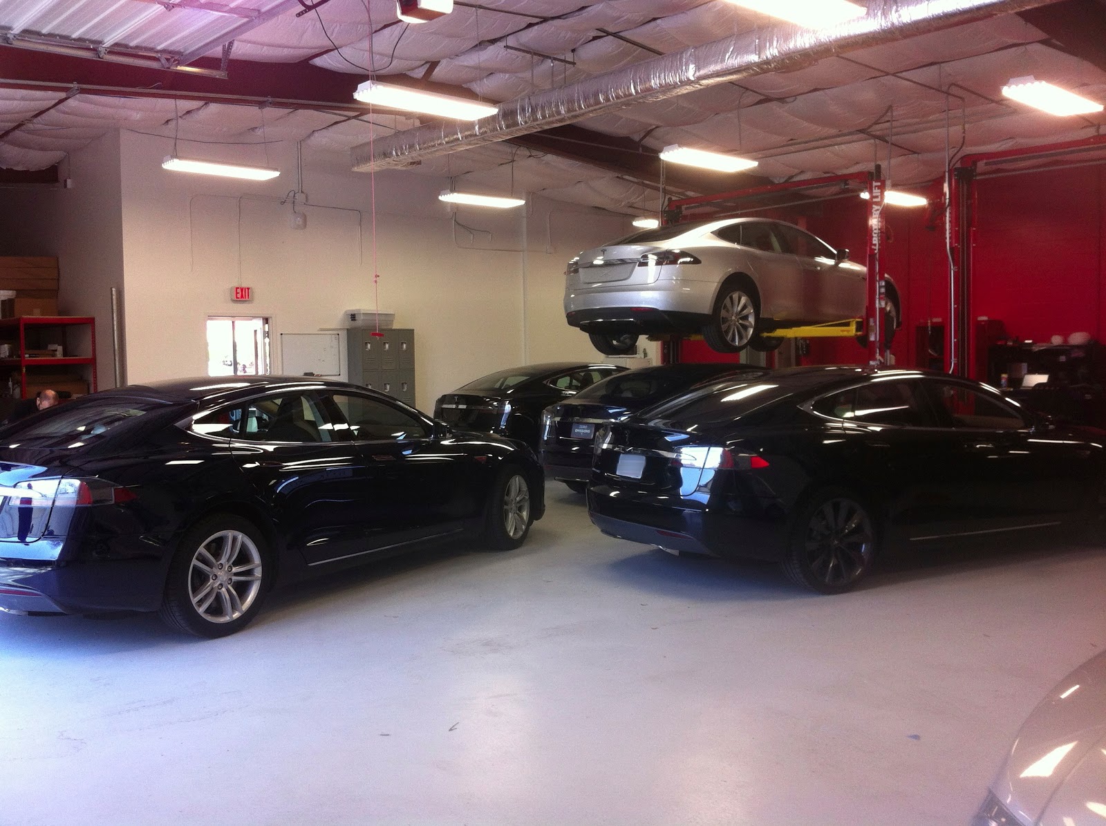 evTD: Tesla Service Center