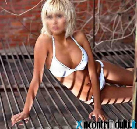Cerco gay cagliari escort salerno bacheca Rosso gay pianeta escorts
