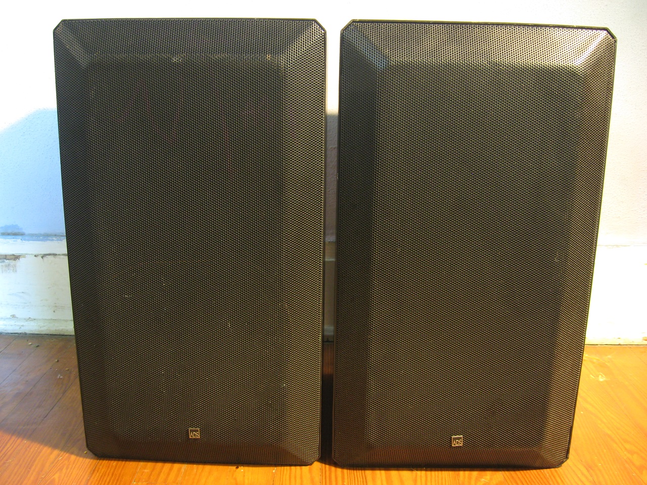 Matt's Vintage Audio Repair ADS speaker score!