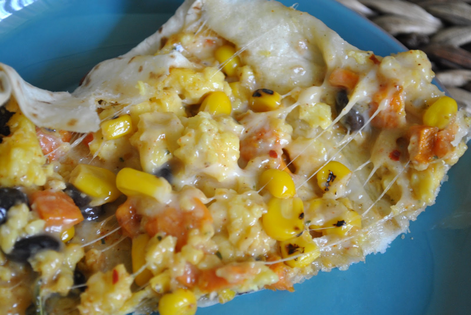 Foodette Reviews Dunkin Donuts' Southwest Steak and Southwest Veggie