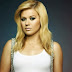 Kelly Clarkson revela que novo CD se chama ‘Piece By Piece’ e deverá ser lançado em março