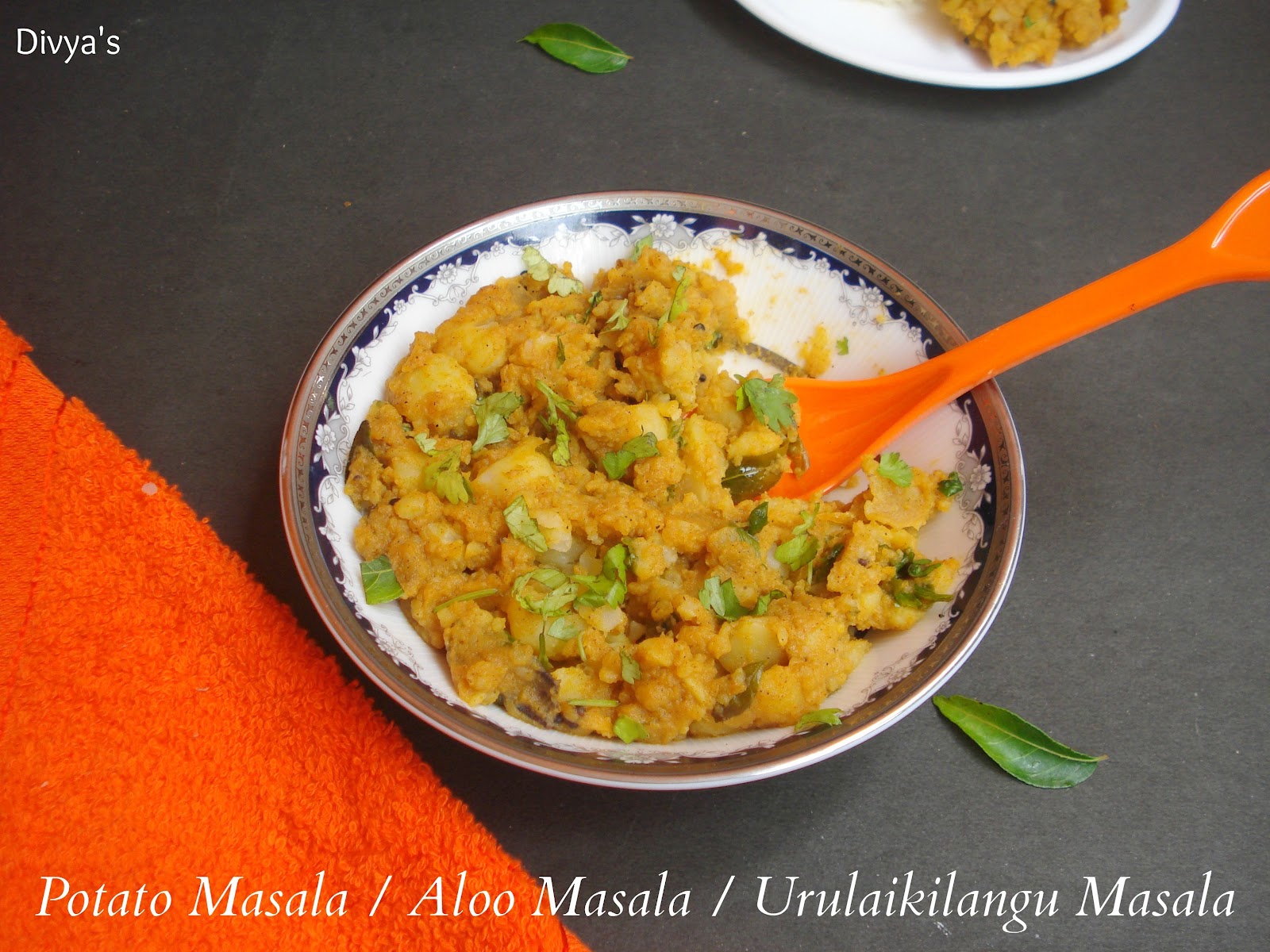 Potato Masala / Aloo Masala / Urulaikilangu Masala Using Coconut Milk