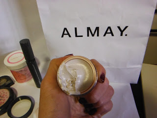 Almay Cosmetics Intense I-Colour Volumizing Mascara, Smart Shade Powder Blush and Mousse Make-up, Softies Eyeshadow, Liquid Lip Balm Review fashion Toronto