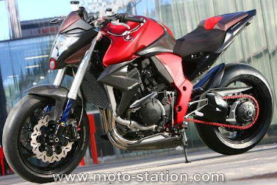 A nova CB1000R A nova CB1000R