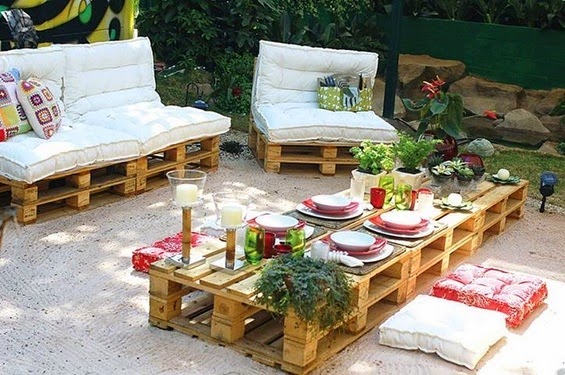 Salon Jardin Rotin Tresse Gris : la photo vidéo pour le montage cliquez sur la photo idée de montage Salon Jardin Rotin Tresse Gris : la photo vidéo pour le montage cliquez sur la photo idée de montage