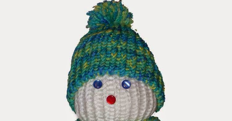 Loom Knit Snowman - Yarn Punk®