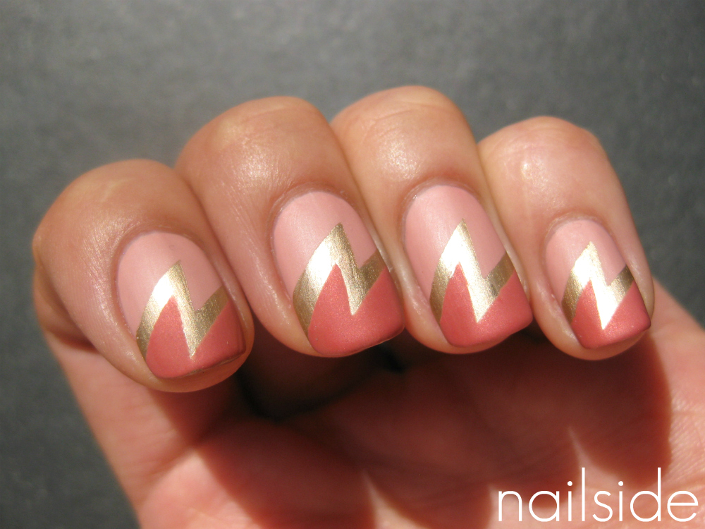 Nailside Cute double lightning bolt