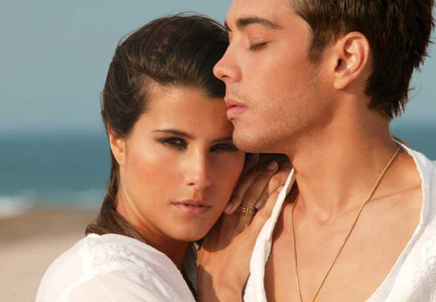 Todays Stars: Karine Ferri : de nouveau heureuse après ...