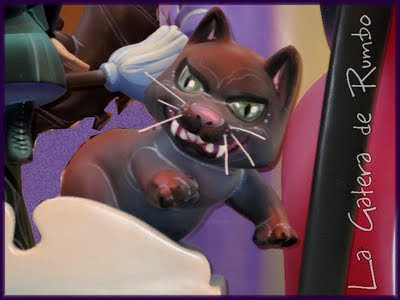 Otro gatito negro. H. I. Gran Vía La Cerámica