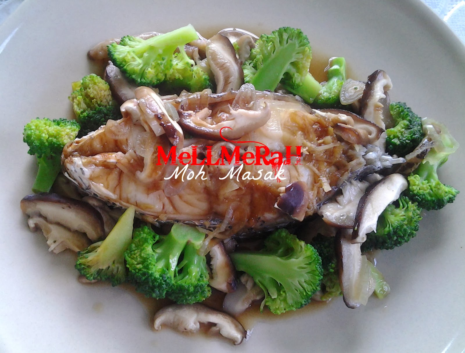 Moh Masak Menu Diet Ikan Siakap Kukus Bersama Cendawan