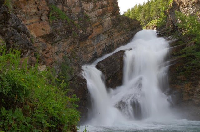 pink waterfalls in canada