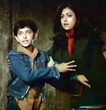 Childhood Pictures: Hrithik Roshan Childhood Photos