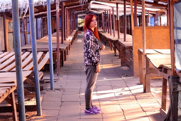 Sweatpants&Flower bomber jacket