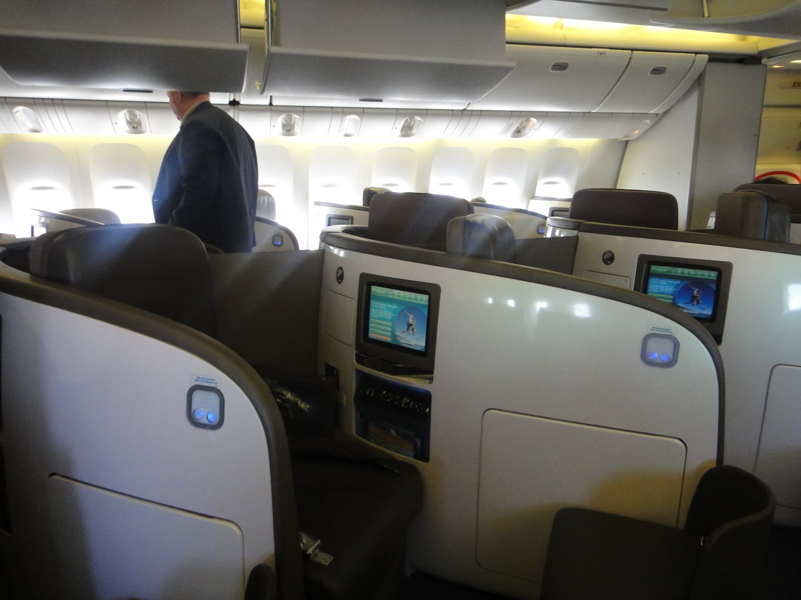 Air New Zealand Business Melbourne to Auckland B777200ER