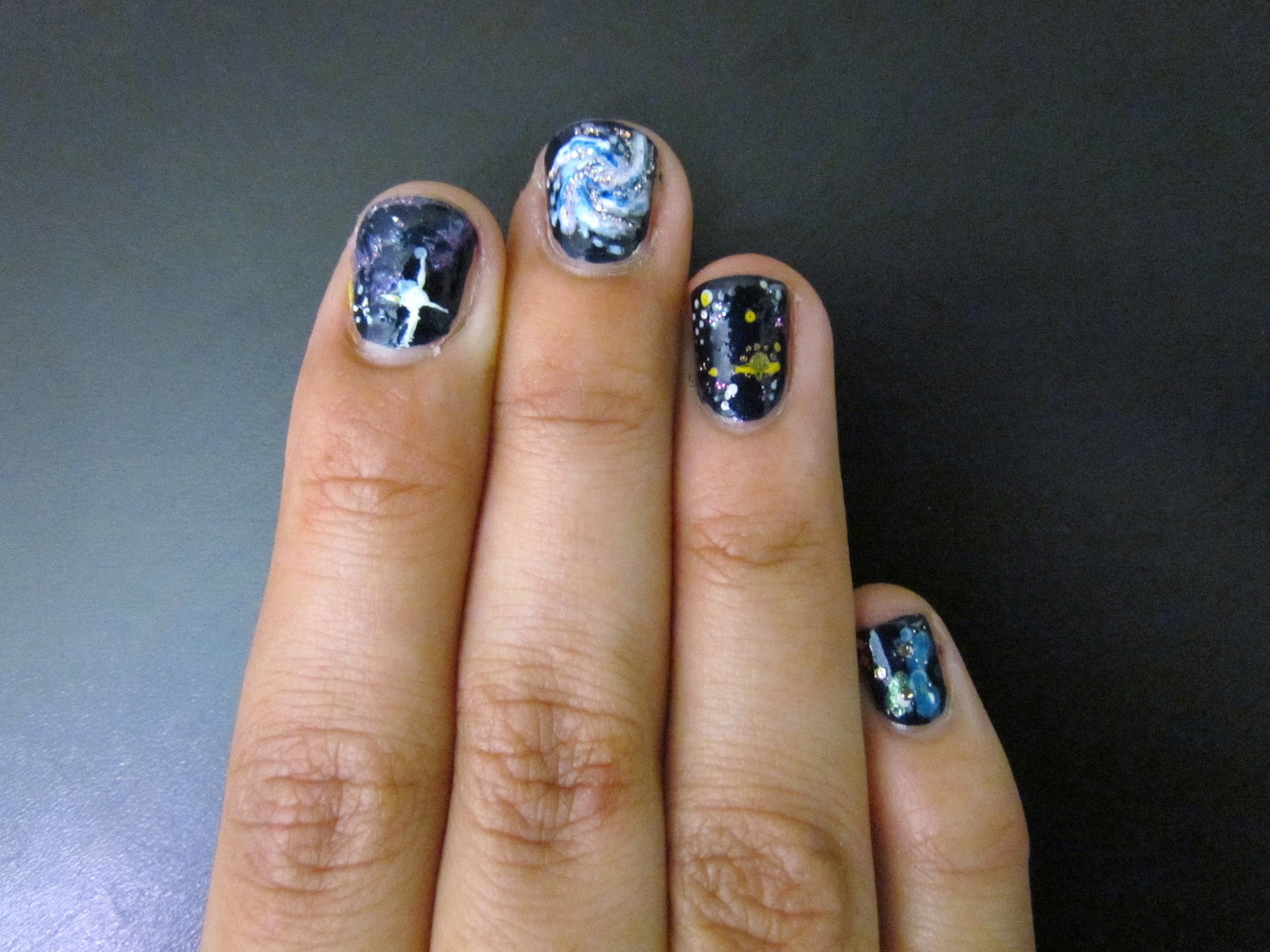 Squared̻ Cosmo Nails