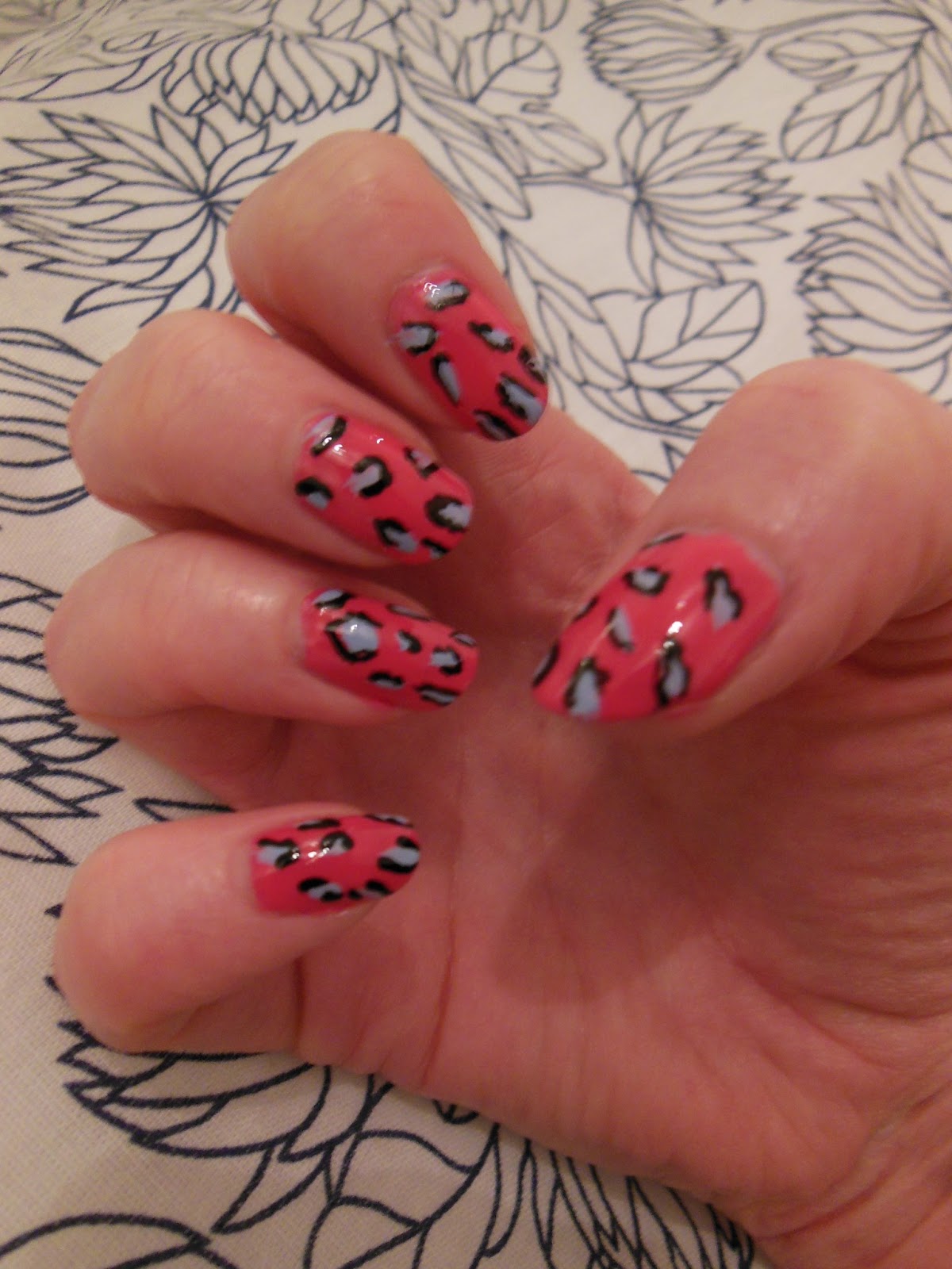 How to: Leopard print nail art | Tales of a Pale Face | UK beauty blog