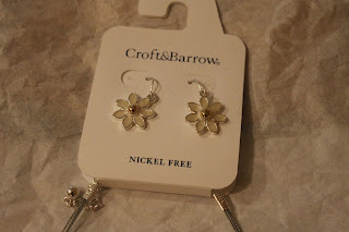 daisy earrings