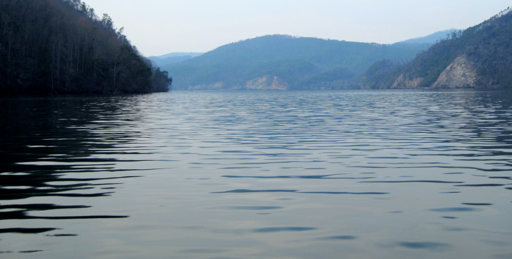 Gary's Outdoor Wanderings2 DAY OF SLOTH ON CHILHOWEE LAKE