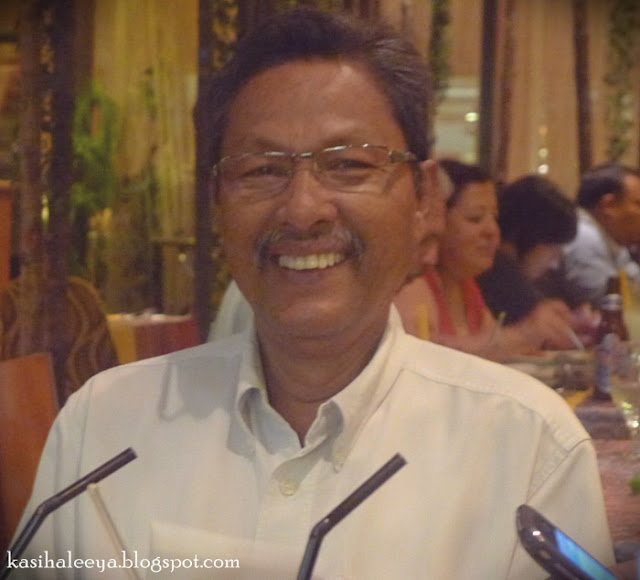 The Kasihs: Orang Yang Diraikan...