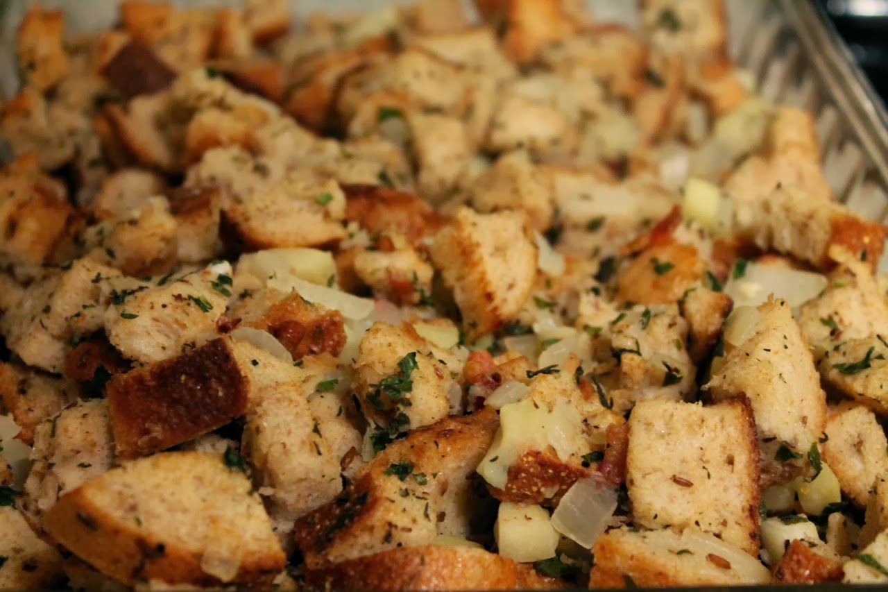 Cook In / Dine Out Rye Bread Stuffing