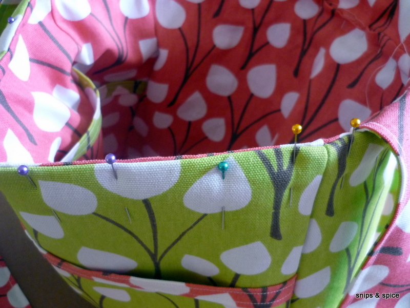 Snips & Spice The (reversible) SchoolTime Messenger Bag