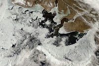 http://map2.vis.earthdata.nasa.gov/imagegen/index.php?TIME=2014178&extent=802774.79527758,312841.20472242,2154454.7952776,1211913.2047224&epsg=3413&layers=MODIS_Terra_CorrectedReflectance_TrueColor&format=image/jpeg&width=2640&height=1756