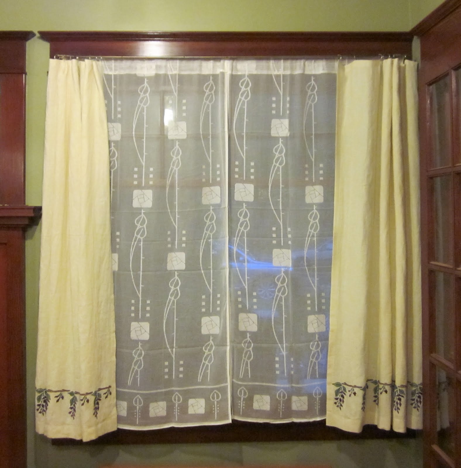 Laurelhurst Craftsman Bungalow Lace Curtains!