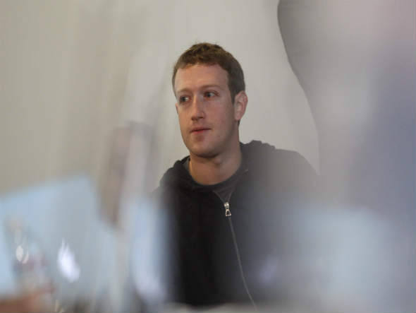 Um pouco mais -MARK ZUCKERBERG EM 37 FOTOS size_590_Zuckerberg11